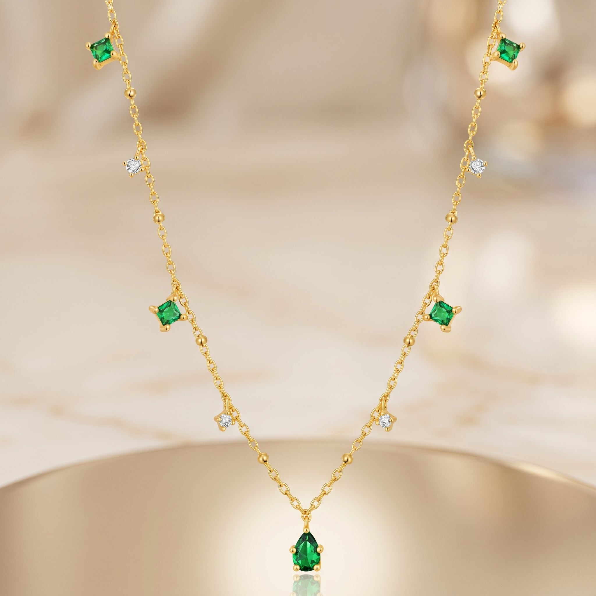 Emerald Choker Necklace